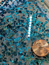 Load image into Gallery viewer, Emerald Chromatic Flakes